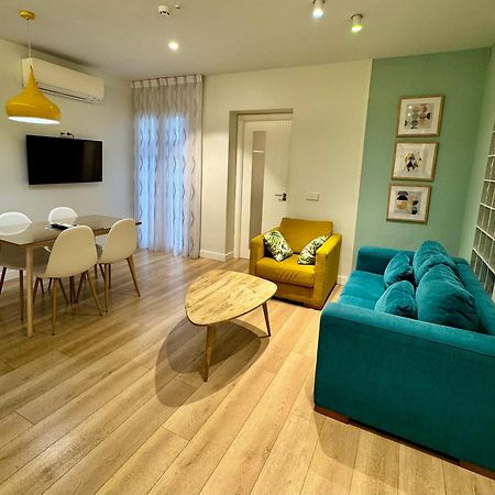 Apartamentos Apolo Madrid Exterior foto